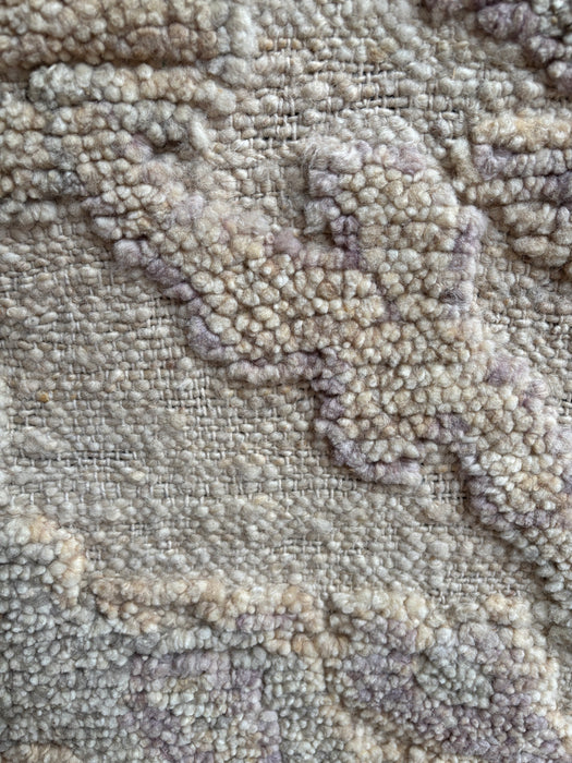 Aras Hand-Knotted Textured Wool Rug - Dove/Lilac - 244 x 305cm