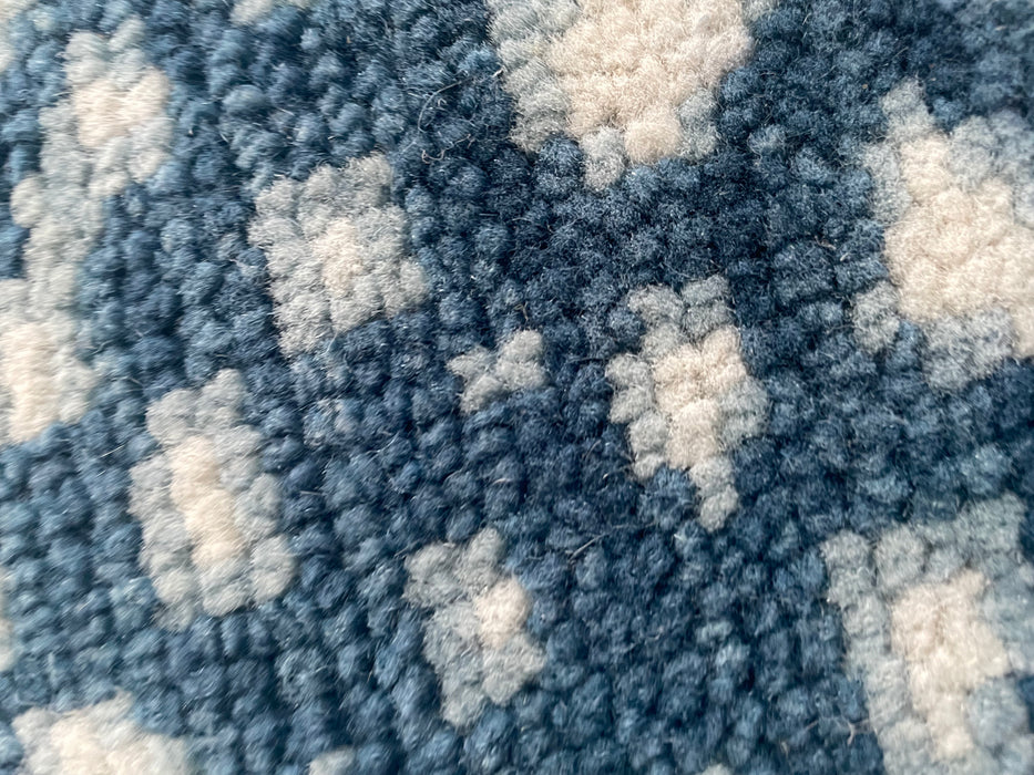 Isla Design Chinkara Sapphire/Indigo Fine Hand-Knotted Indian Wool Rug