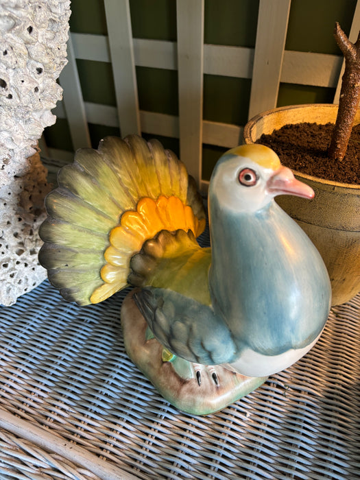 Pair of Vintage Italian Porcelain Doves