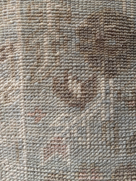 Seda Vintage Inspired Hand-Knotted Indian Oushak Wool Rug - Celadon, Nutmeg, Ivory, Dove and Blossom