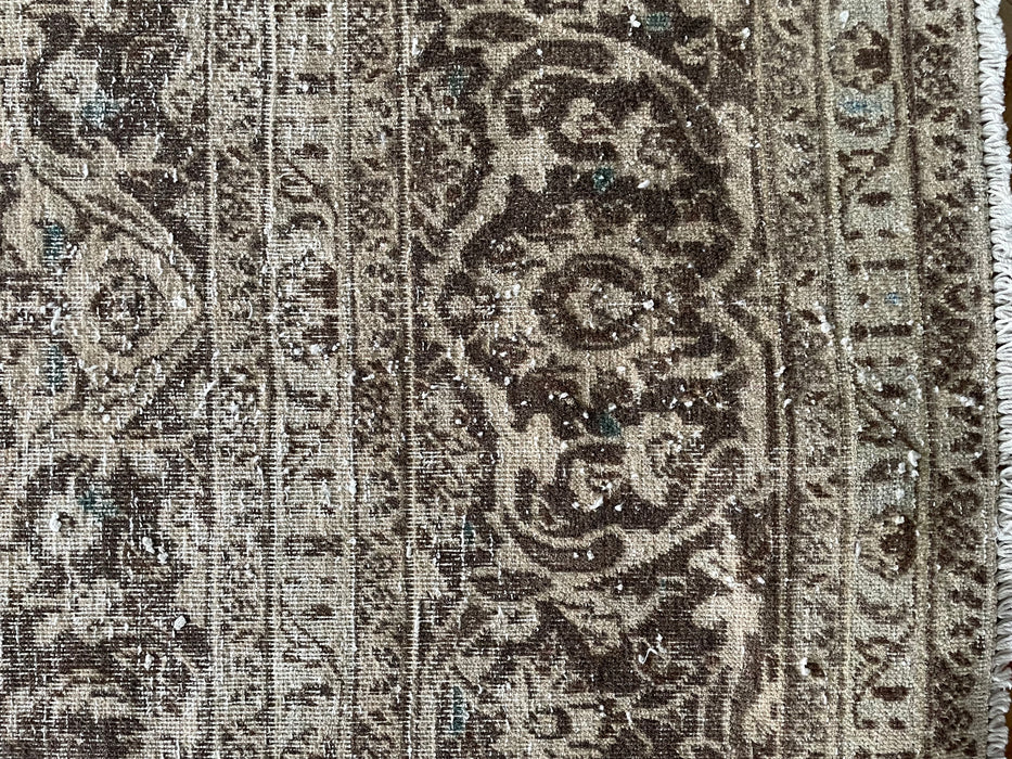 Vintage Persian Tabriz Wool Medallion Rug - Brown with Flecks of Dark Green 290 x 400cm