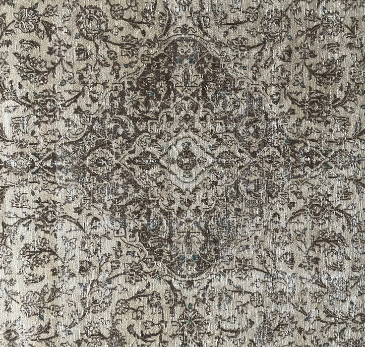 Vintage Persian Tabriz Wool Medallion Rug - Brown with Flecks of Dark Green 290 x 400cm