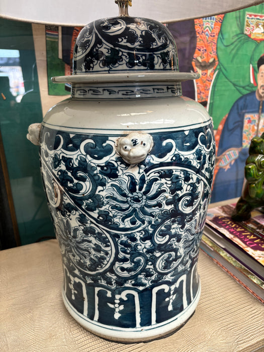 Large Vintage Chinoiserie Peacock Blue and White Lamp with Lion Heads
