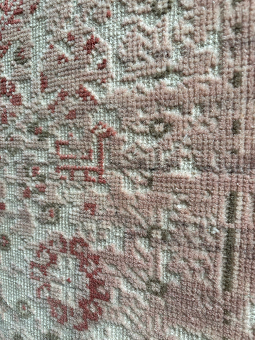 Aruna Vintage Inspired Super-Fine Indian Wool Rug - Blossom, Dusk, Ivory and Nutmeg