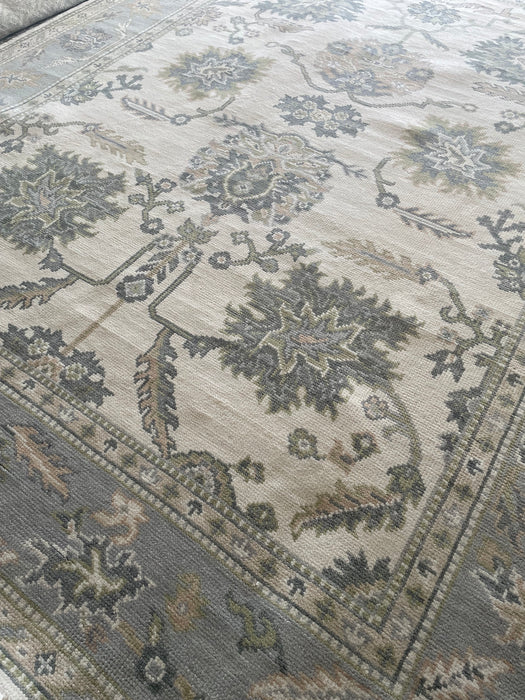 Kaya Hand-Knotted Indian Oushak Wool Rug - Ivory, Dove, Basil and Almond