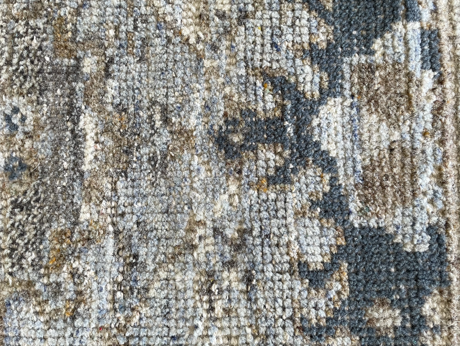 Arnav Vintage Inspired Super-Fine Indian Wool Rug - Sapphire and Indigo Blue, Ivory and Olive