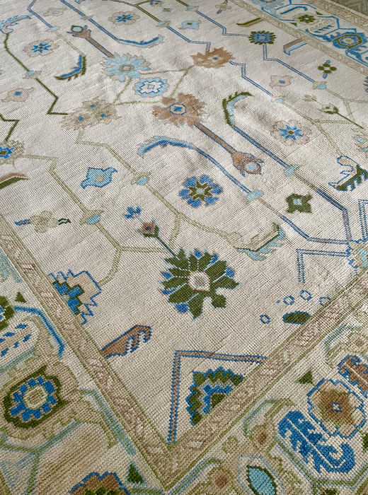 Sakin Hand-Knotted Indian Oushak Wool Rug - Ivory, Sapphire and Basil